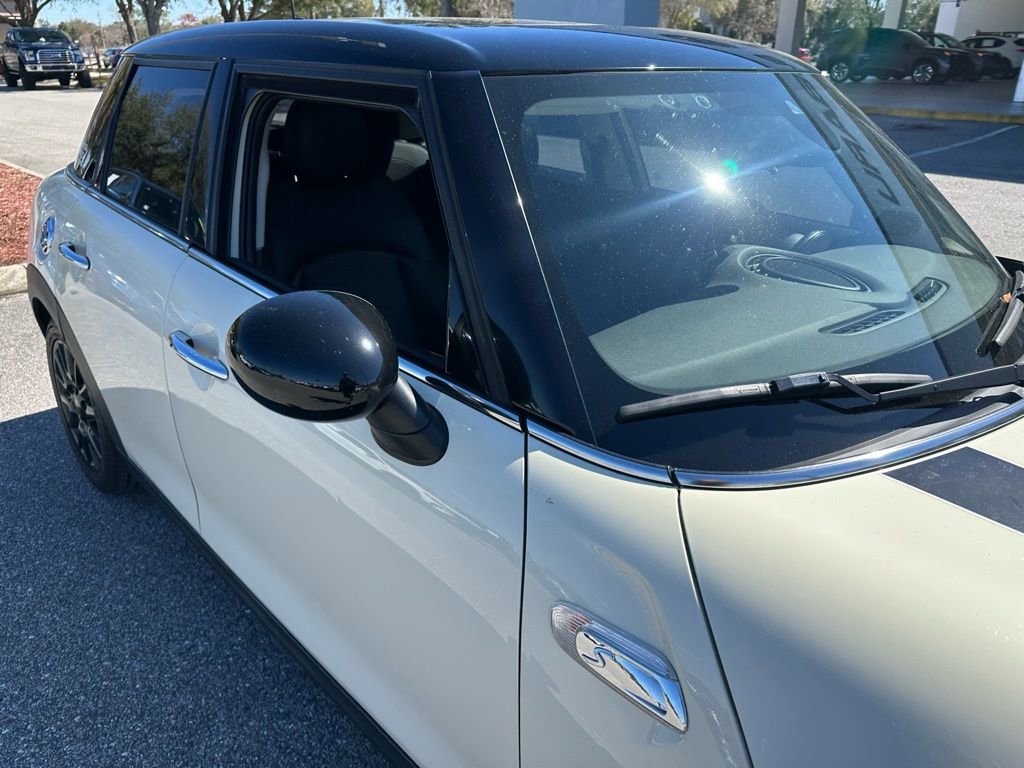 Used 2019 MINI Cooper S image 15