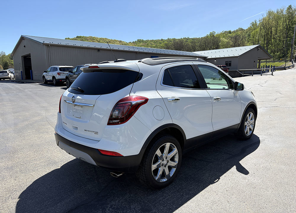 Used 2017 Buick Encore Preferred w/ Experience Buick Package AWD/4WD image 3