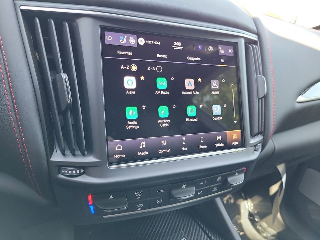 New 2023 Maserati Levante Trofeo image 8