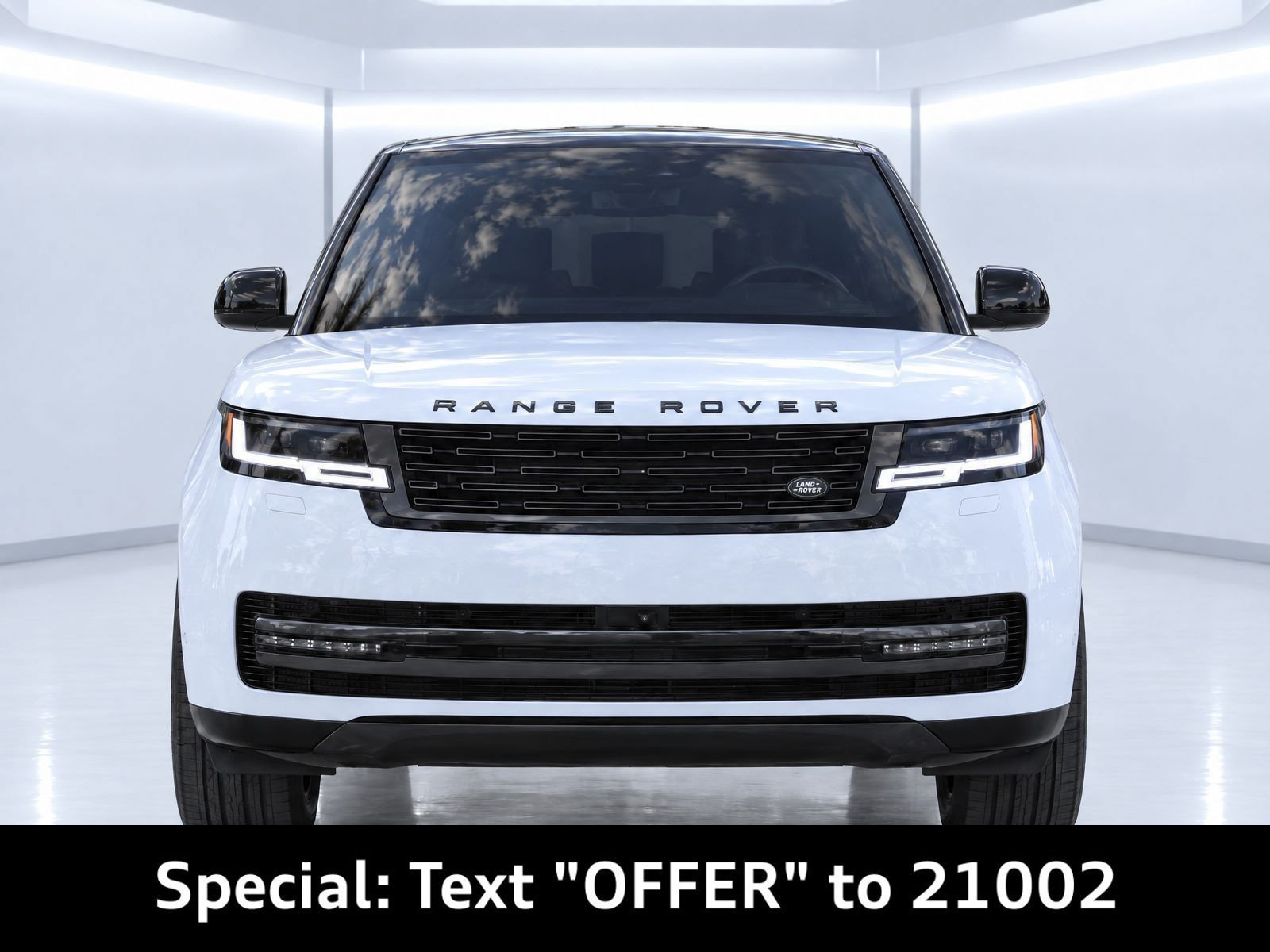 Used 2024 Land Rover Range Rover Long Wheelbase SE AWD/4WD image 5
