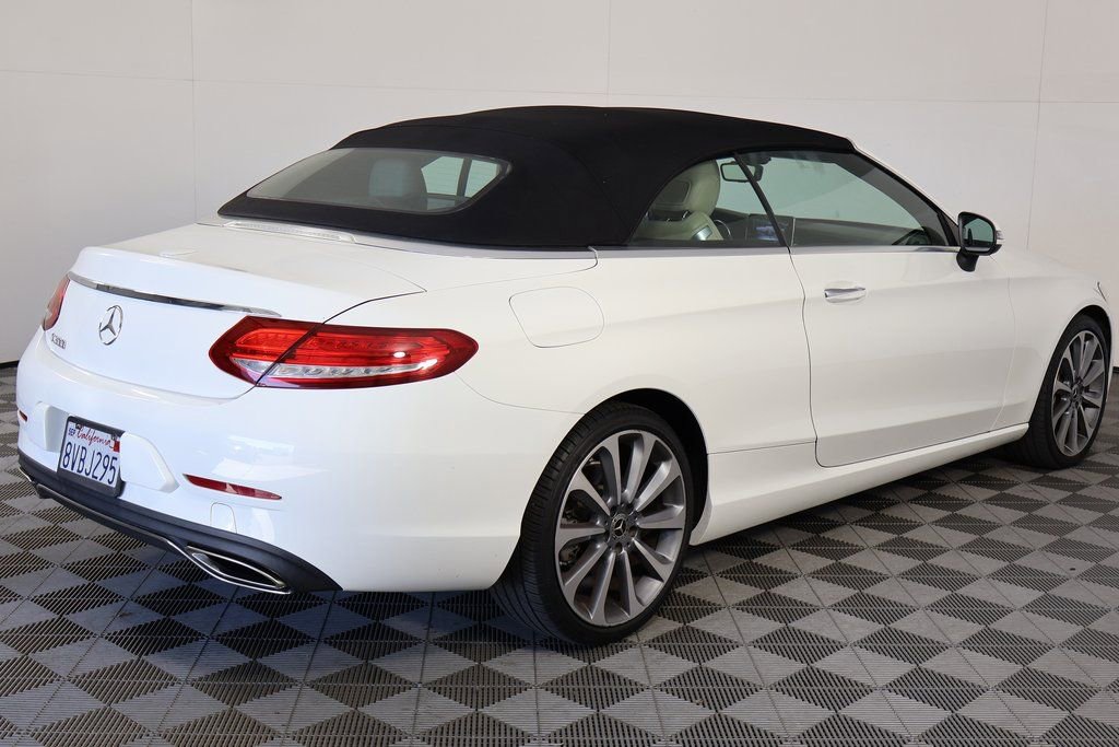 Used 2018 Mercedes-Benz C 300 Cabriolet image 4