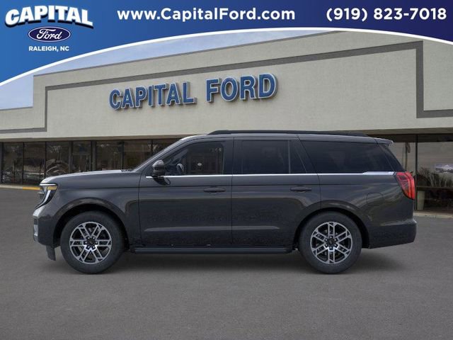 New 2025 Ford Expedition Active image 3