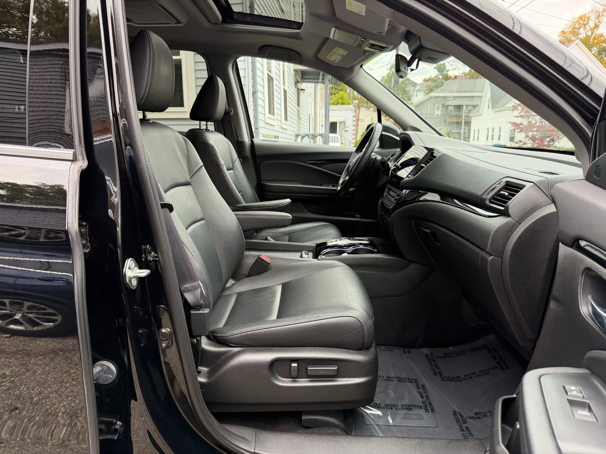 Used 2020 Honda Pilot Touring image 34