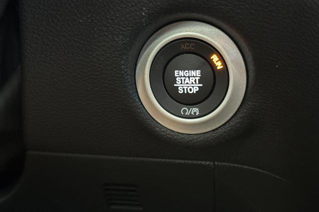 New 2026 Chrysler Pacifica Select image 20