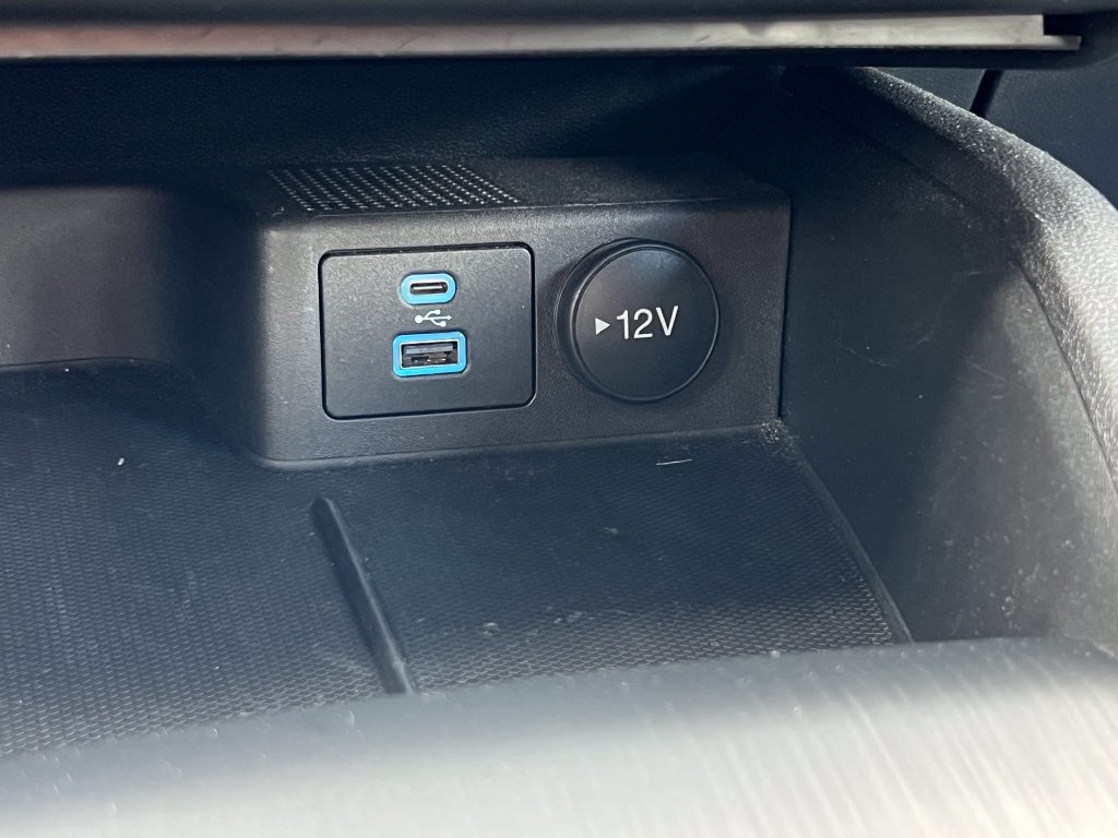 Used 2023 Ford Escape Active AWD/4WD image 34