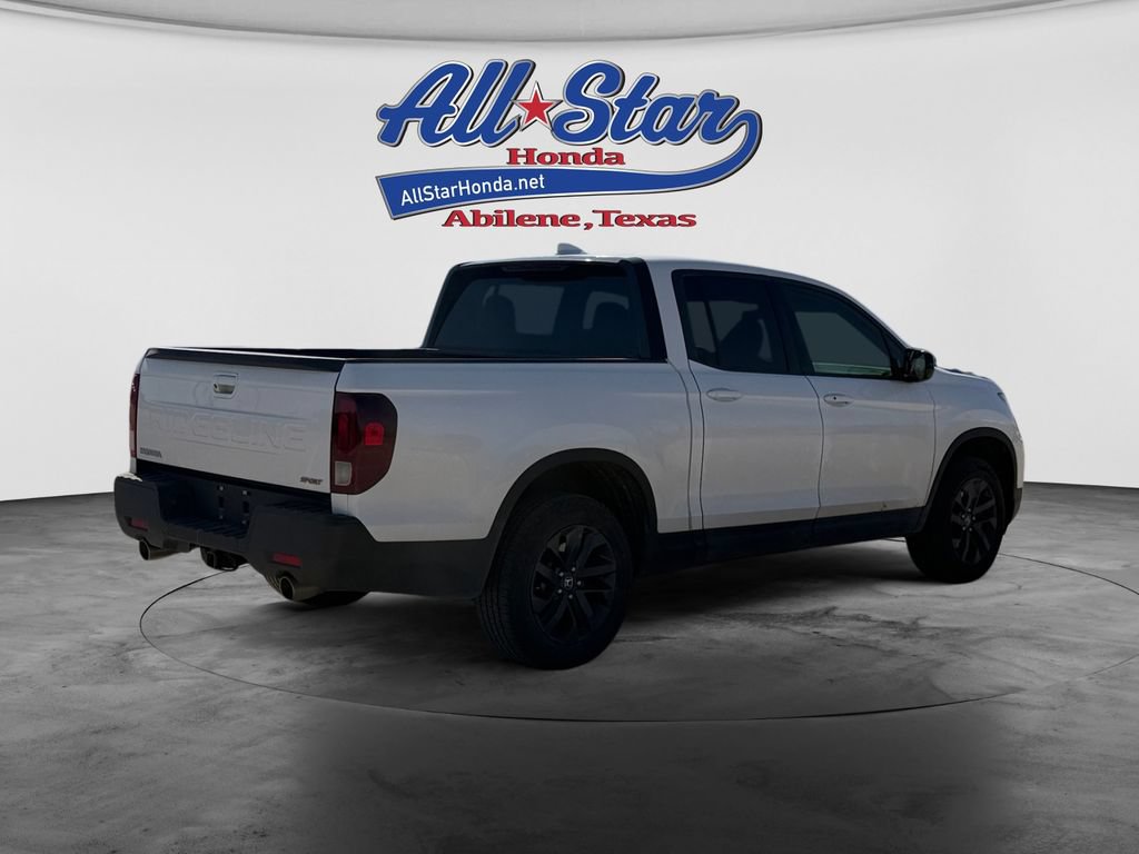 Used 2025 Honda Ridgeline Sport image 5