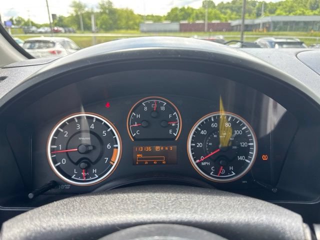 Used 2012 Nissan Titan SV w/ SV Premium Utility Pkg RWD image 19
