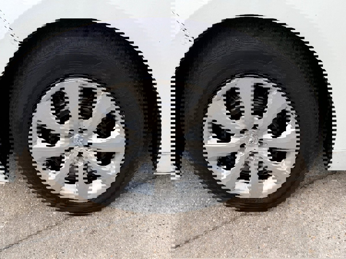 Used 2023 Toyota Corolla LE image 10