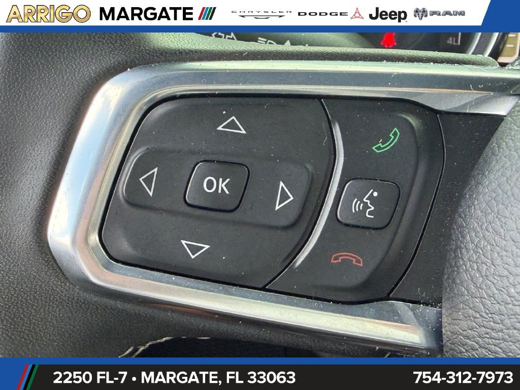 Certified 2023 Jeep Gladiator Overland w/ Popular Equipment Package AWD/4WD image 32