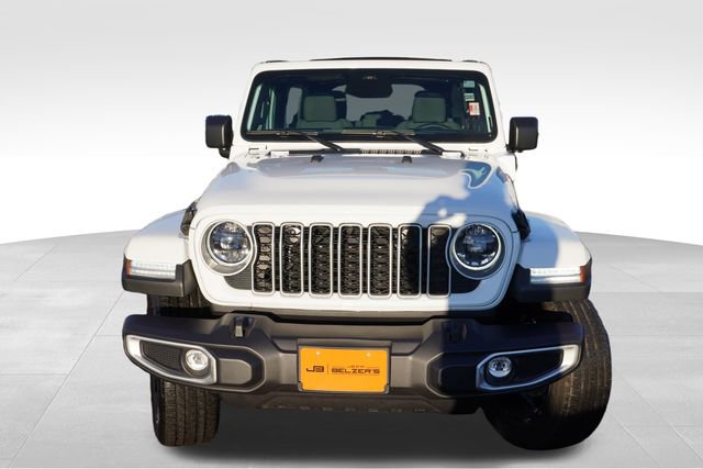Certified 2025 Jeep Wrangler Unlimited Sahara w/ Safety Group image 12