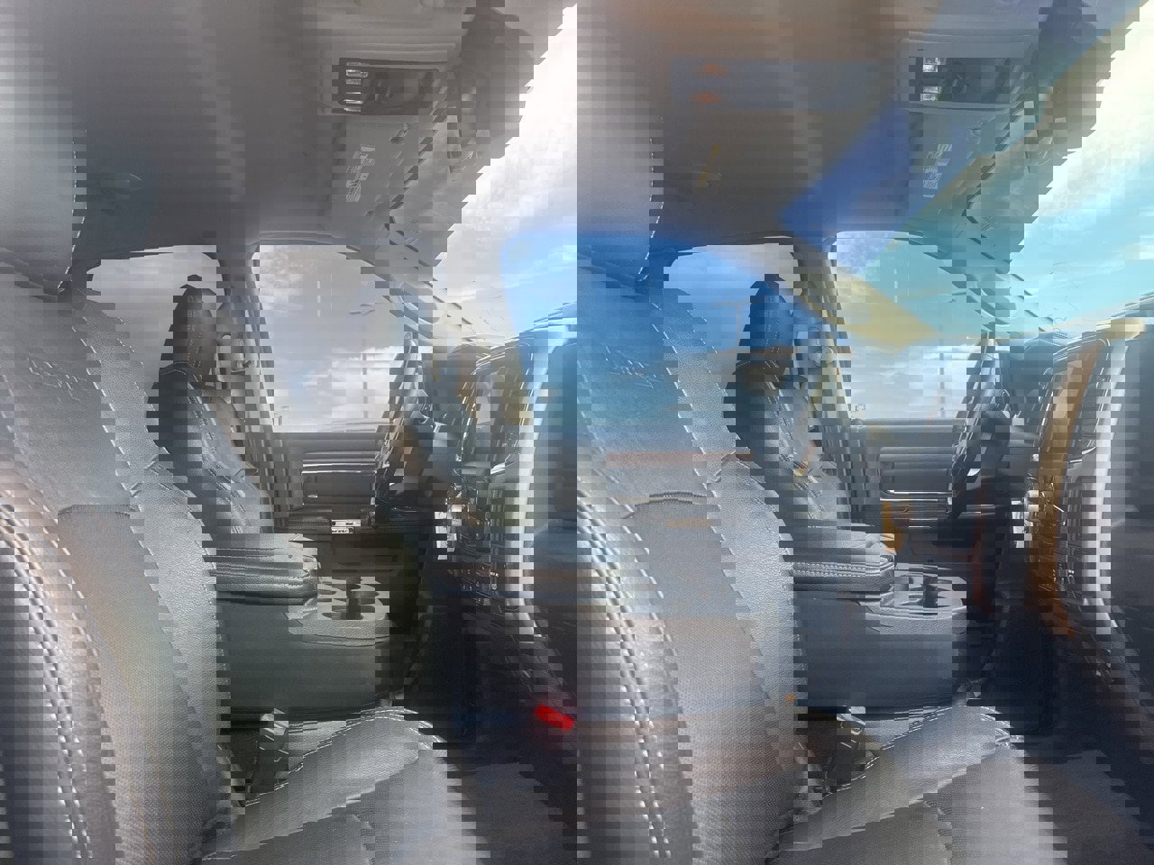 Used 2017 RAM 1500 Laramie image 11
