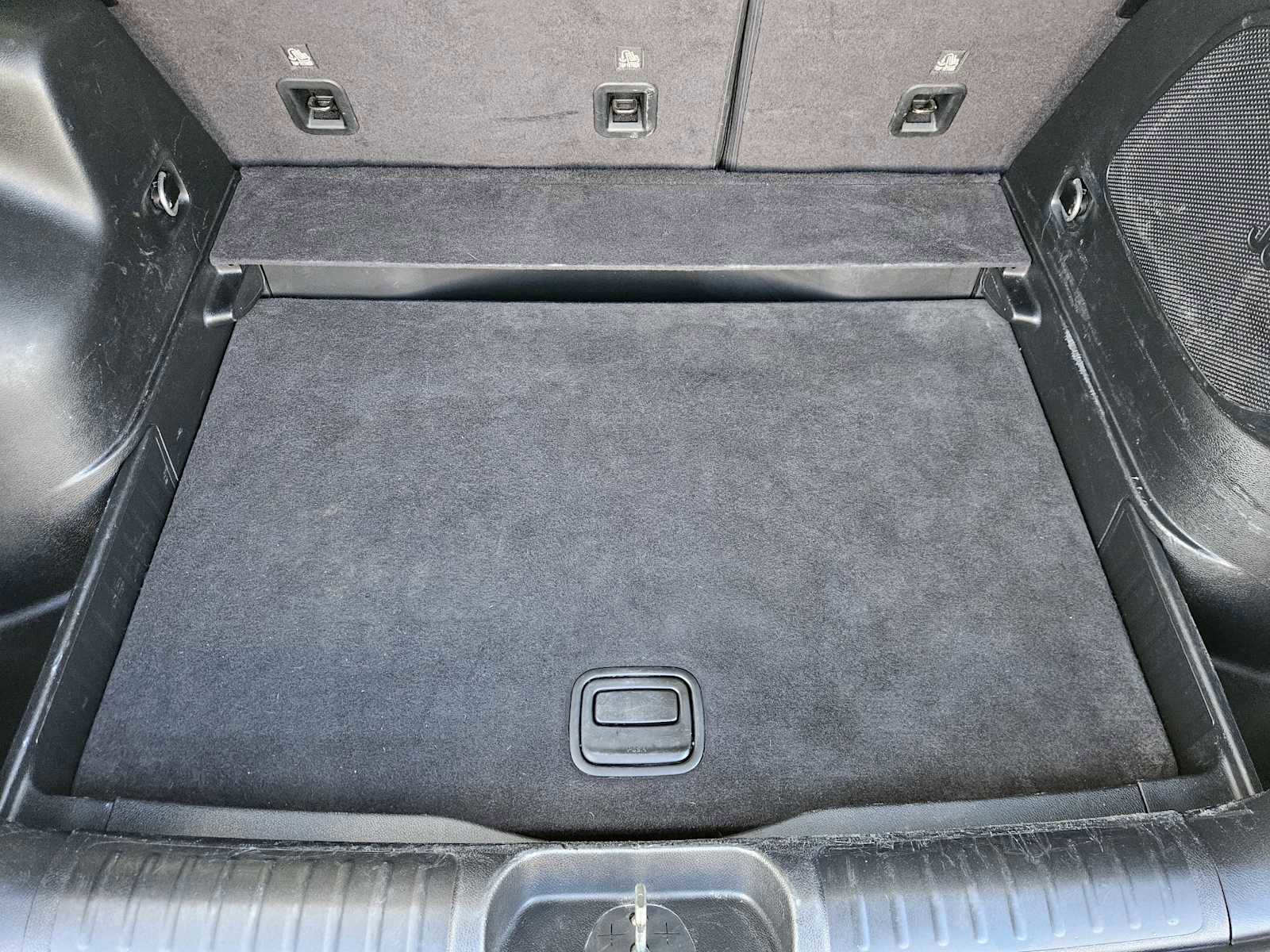Used 2020 Jeep Cherokee Latitude Plus FWD image 31