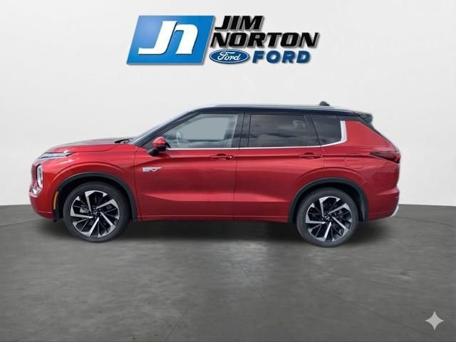 Used 2024 Mitsubishi Outlander SEL Black Edition AWD/4WD image 6