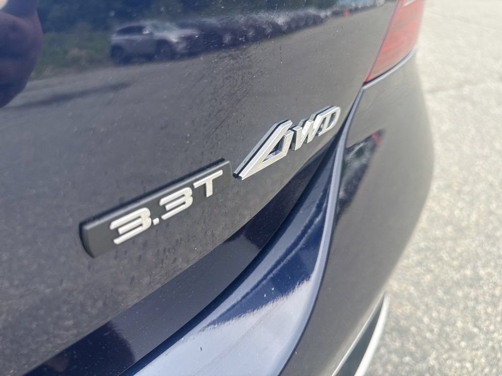 Used 2023 Genesis G70 3.3T AWD/4WD image 14
