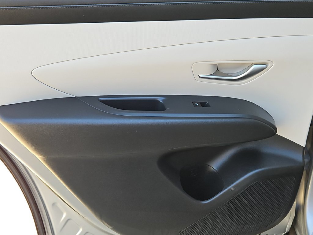 Used 2025 Hyundai Tucson SEL FWD image 24