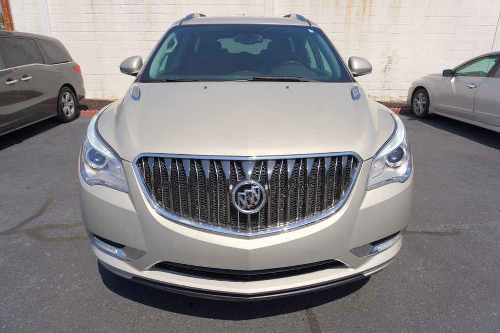 Used 2016 Buick Enclave Leather image 3