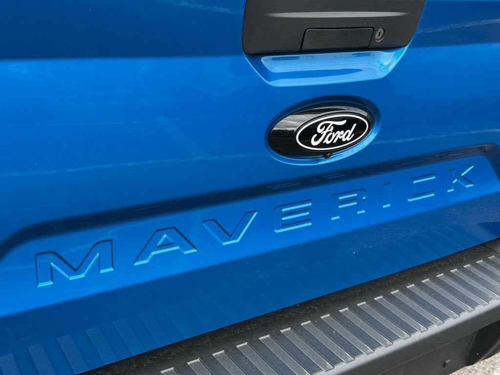 New 2025 Ford Maverick XLT w/ XLT Luxury Package AWD/4WD image 26