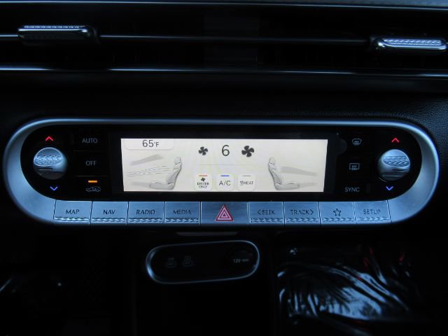 Used 2024 Genesis GV60 RWD image 50