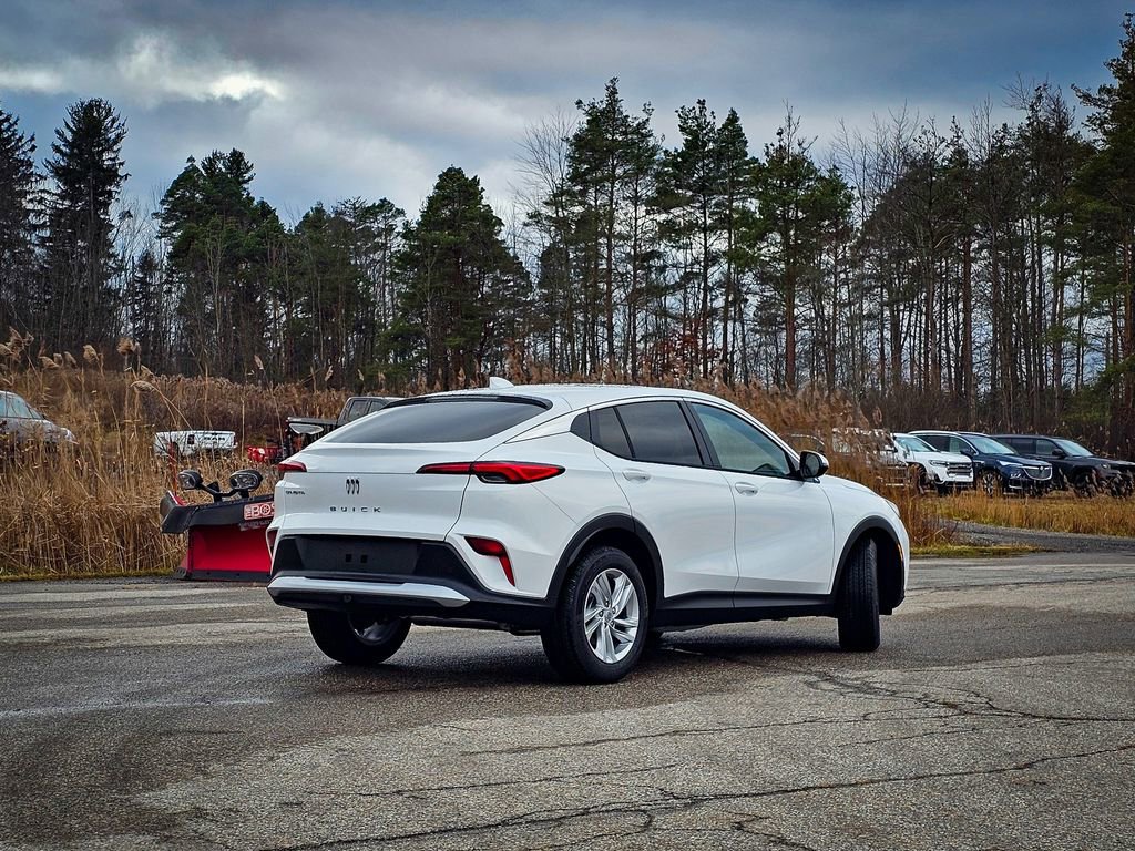 New 2026 Buick Envista Preferred image 4