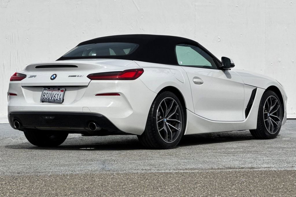 Used 2020 BMW Z4 sDrive30i image 3