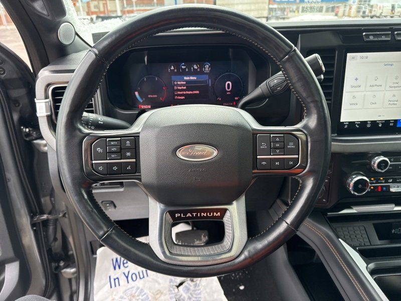 Used 2023 Ford F350 Platinum image 29