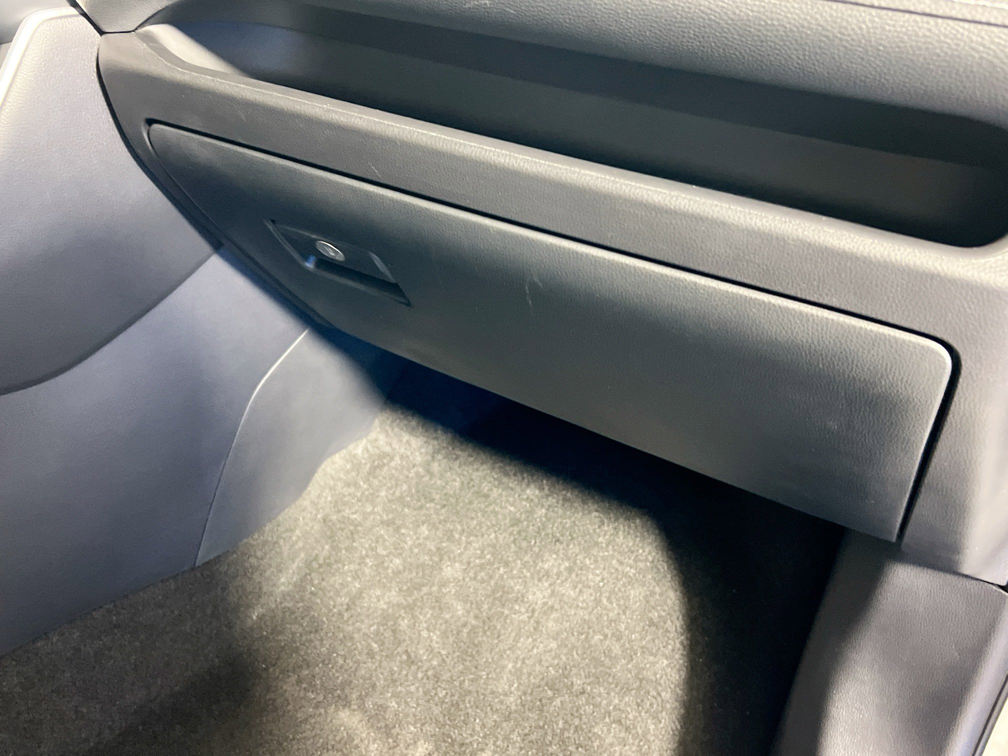Used 2024 Toyota RAV4 LE image 34