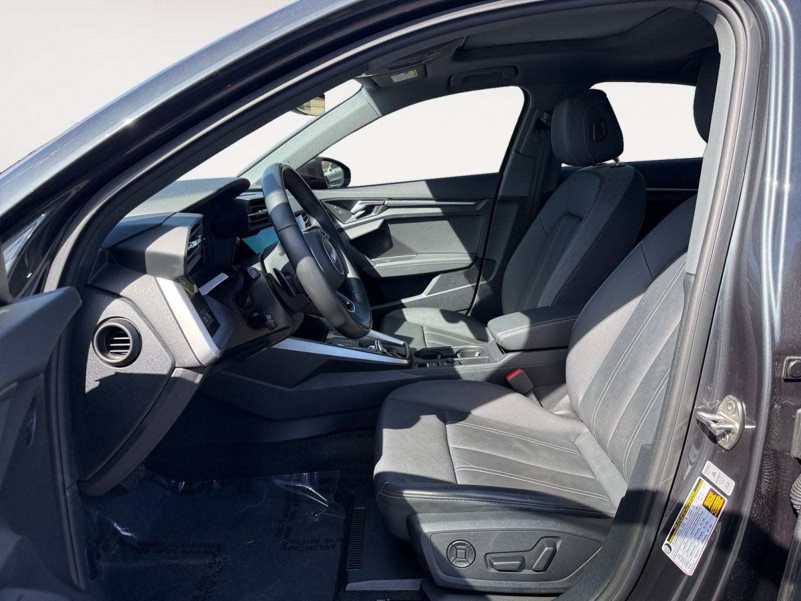 Used 2023 Audi A3 2.0T Premium w/ Convenience Package image 10