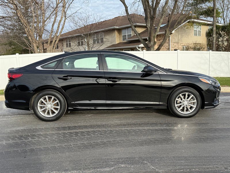 Used 2018 Hyundai Sonata SE FWD image 5