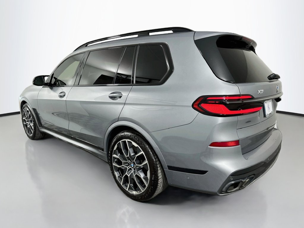 Certified 2024 BMW X7 M60i w/ Executive Package AWD/4WD image 7