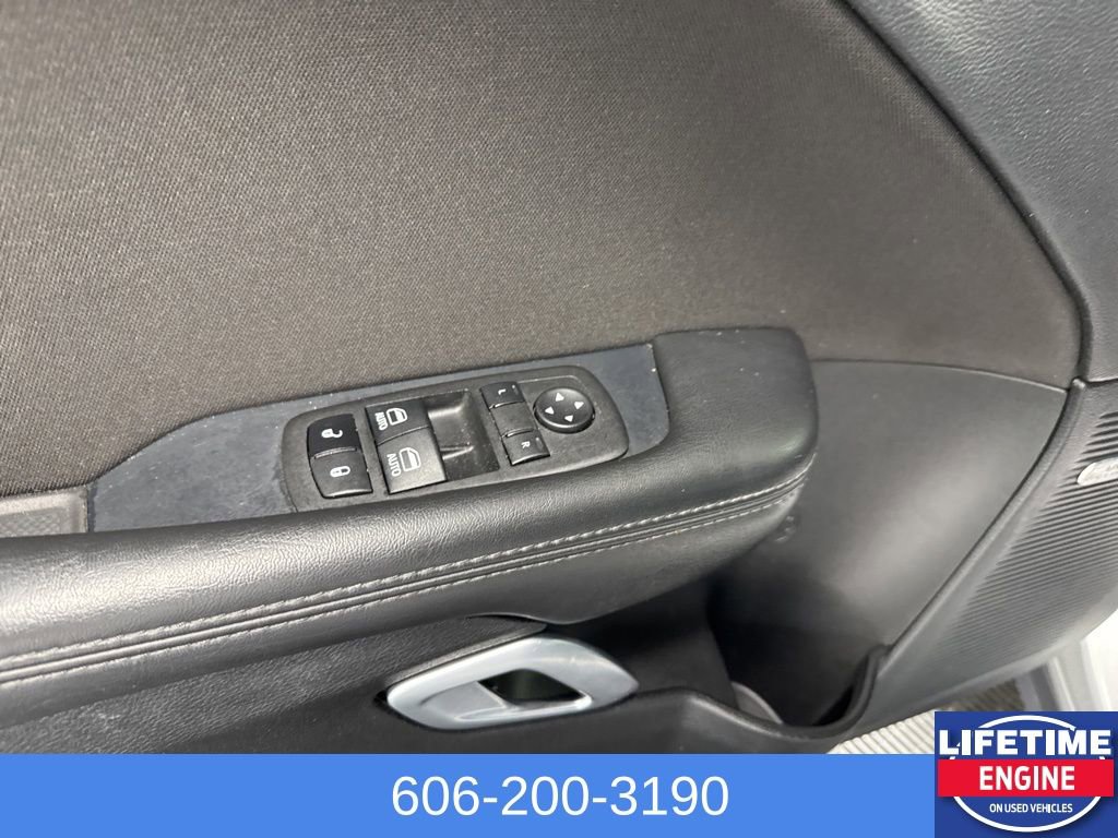 Used 2023 Dodge Challenger GT image 14