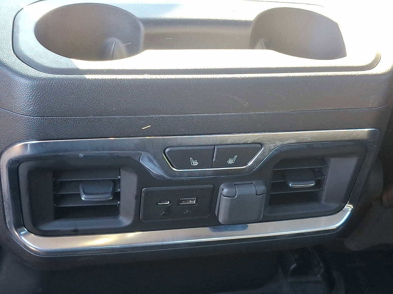 Used 2022 GMC Sierra 2500 Denali w/ Denali Ultimate Package image 12