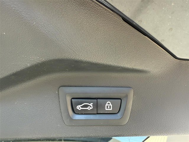 Used 2020 BMW X7 xDrive40i w/ Executive Package image 8