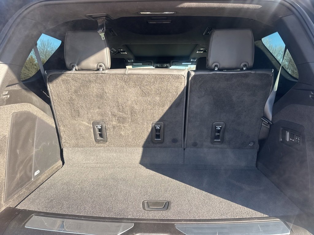 Certified 2024 Cadillac Escalade V w/ LPO, Floor Liner Package image 47