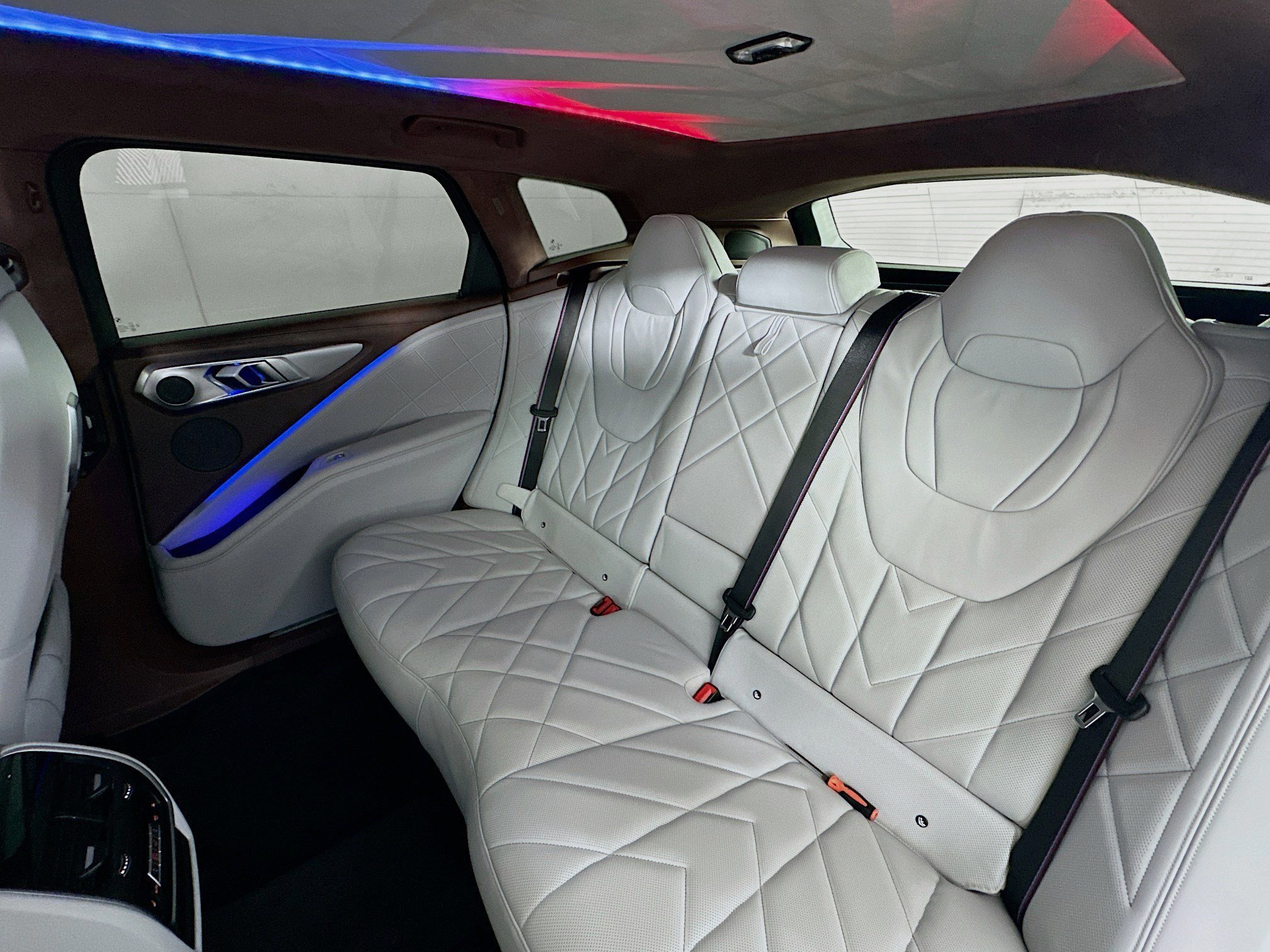 Used 2023 BMW XM w/ M Driver's Package image 23