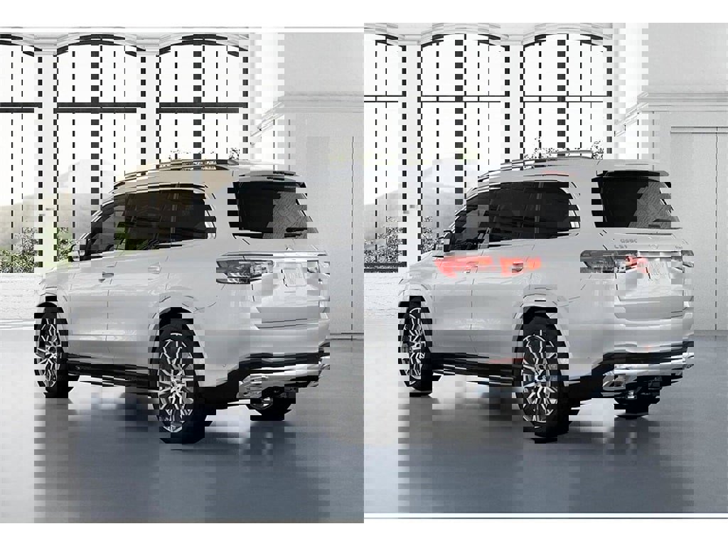 New 2026 Mercedes-Benz GLS 580 4MATIC image 29