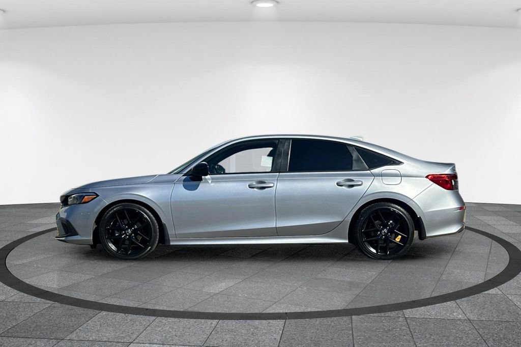 Used 2023 Honda Civic Sport image 8