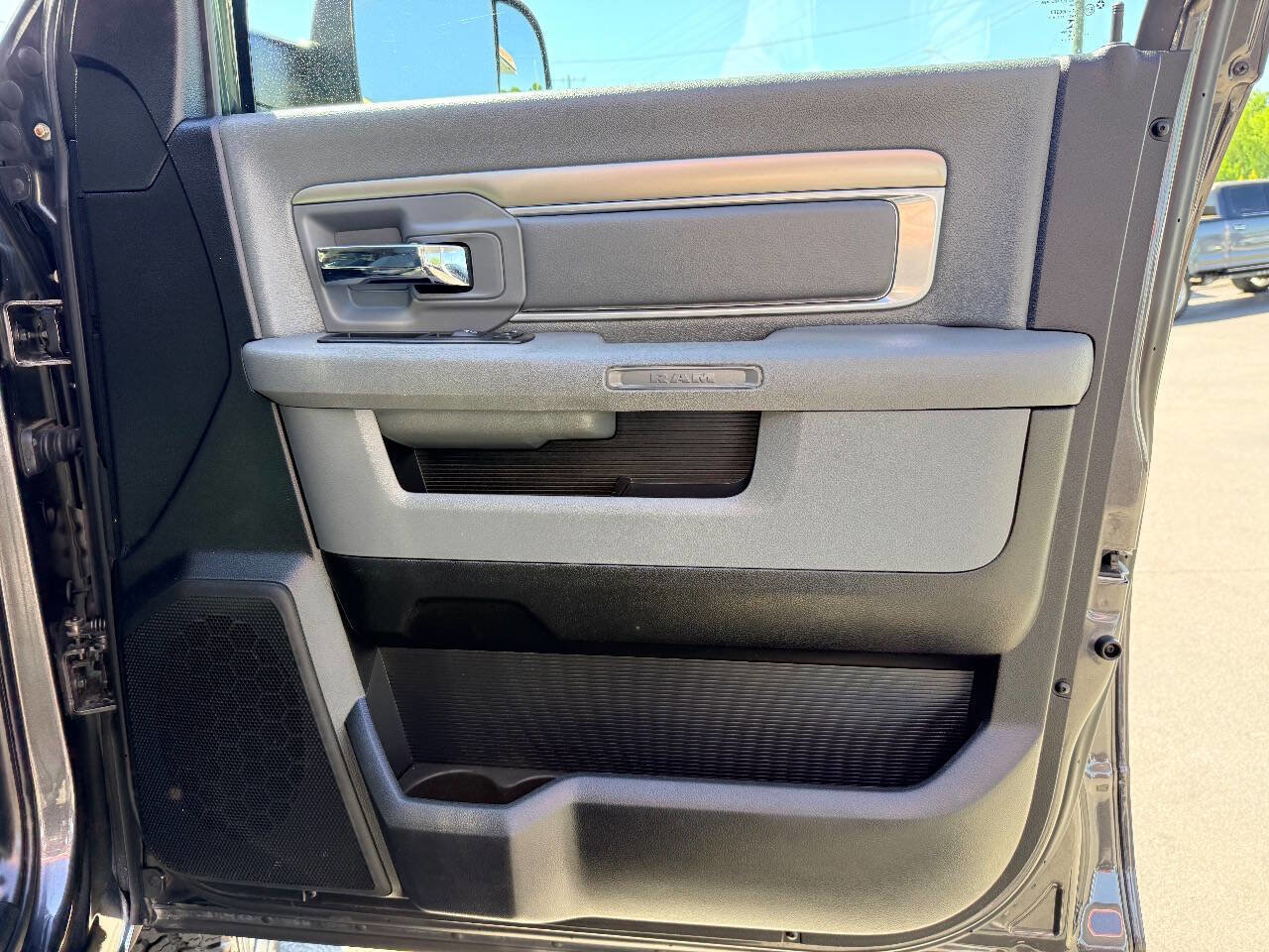 Used 2016 RAM 2500 Lone Star AWD/4WD image 36
