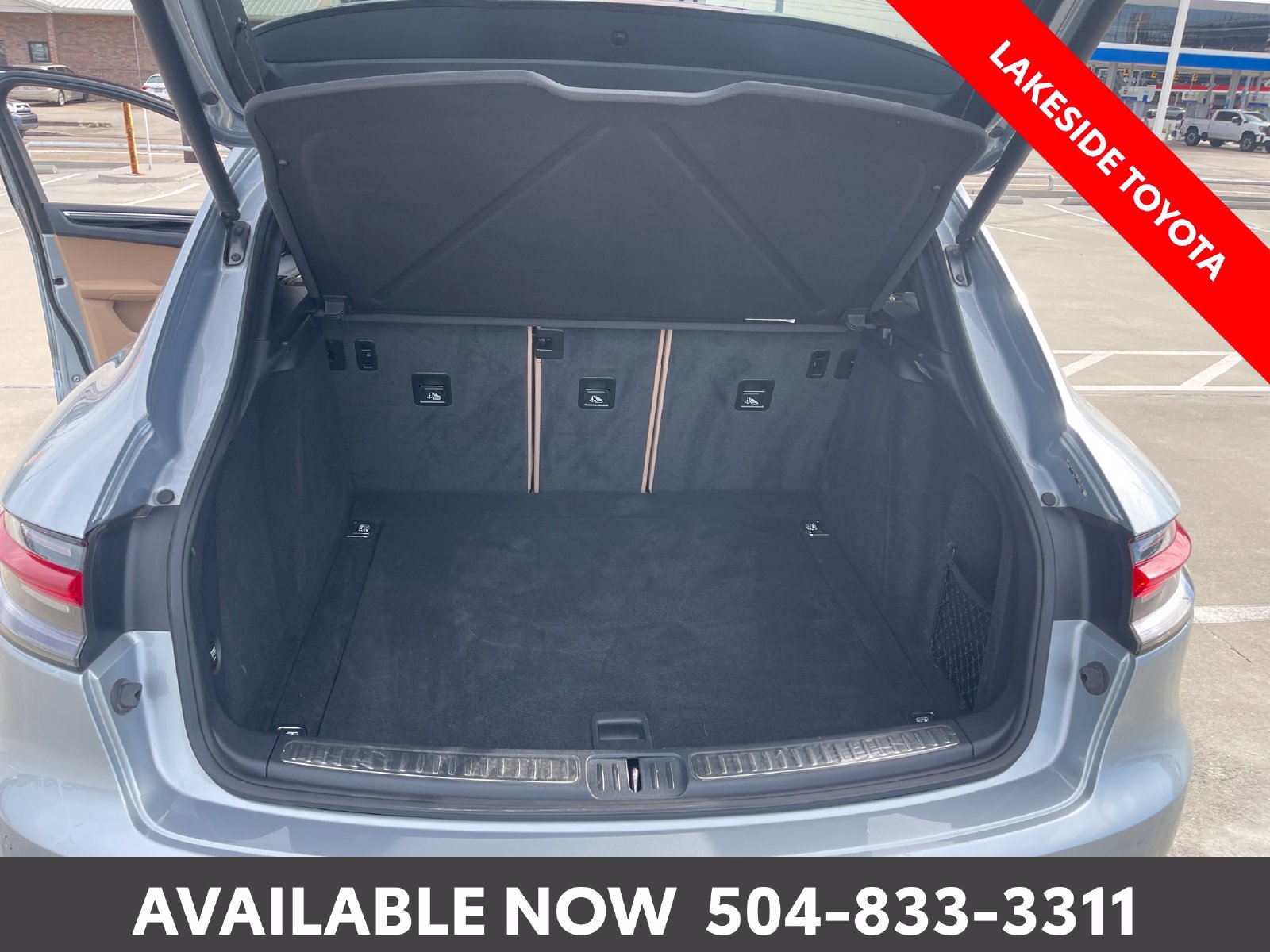Used 2021 Porsche Macan AWD/4WD image 25