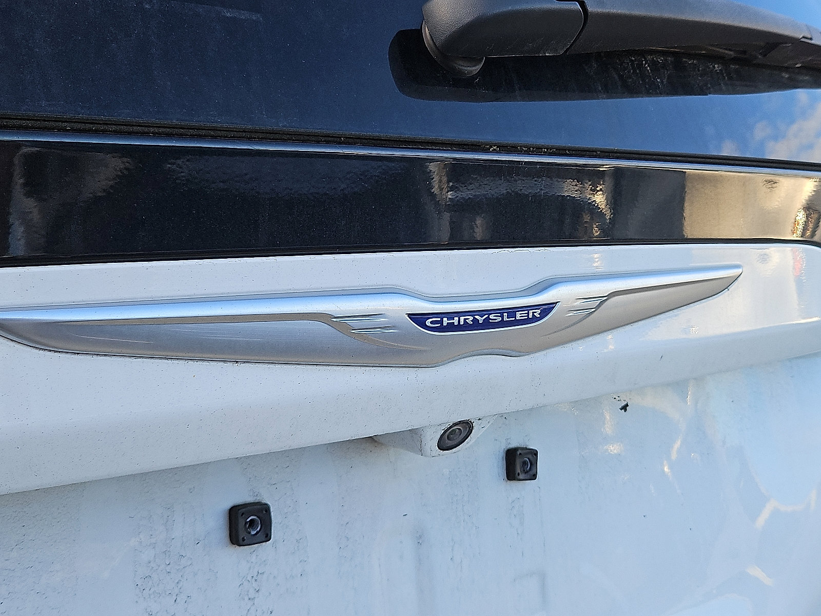 Used 2020 Chrysler Voyager Lxi image 9