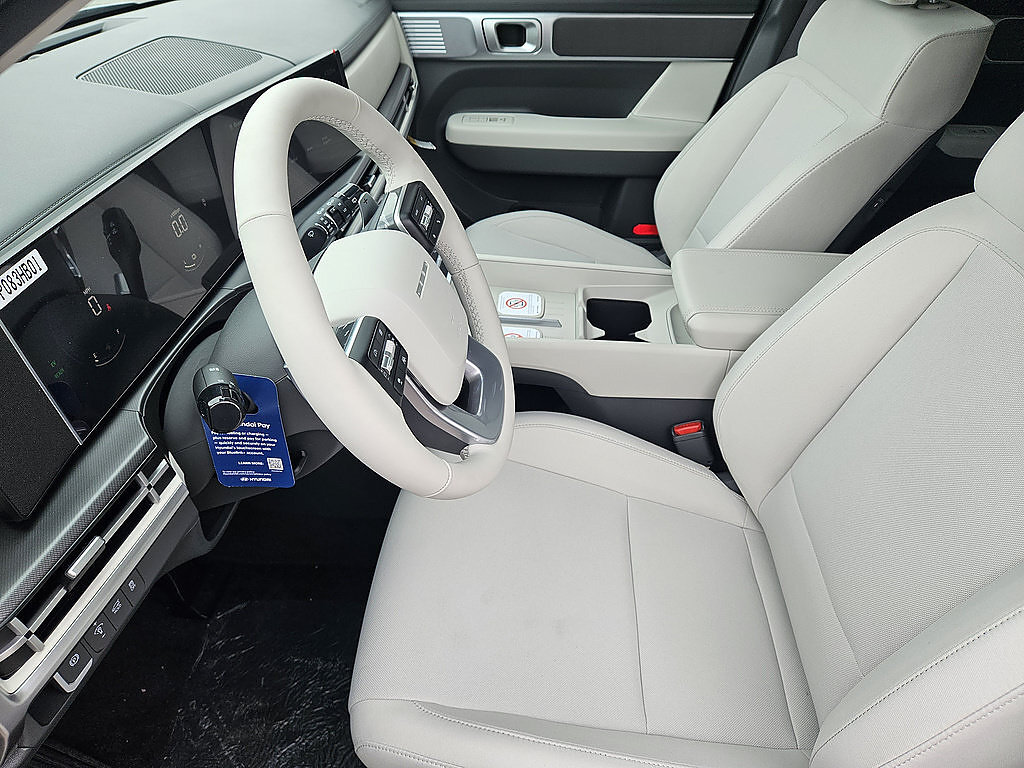 New 2026 Hyundai Santa Fe SE FWD image 13