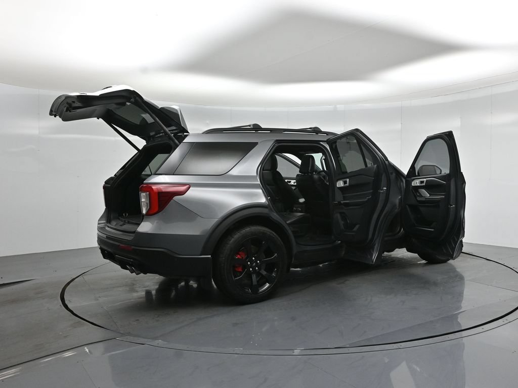 Certified 2021 Ford Explorer ST w/ Equipment Group 401A AWD/4WD image 6