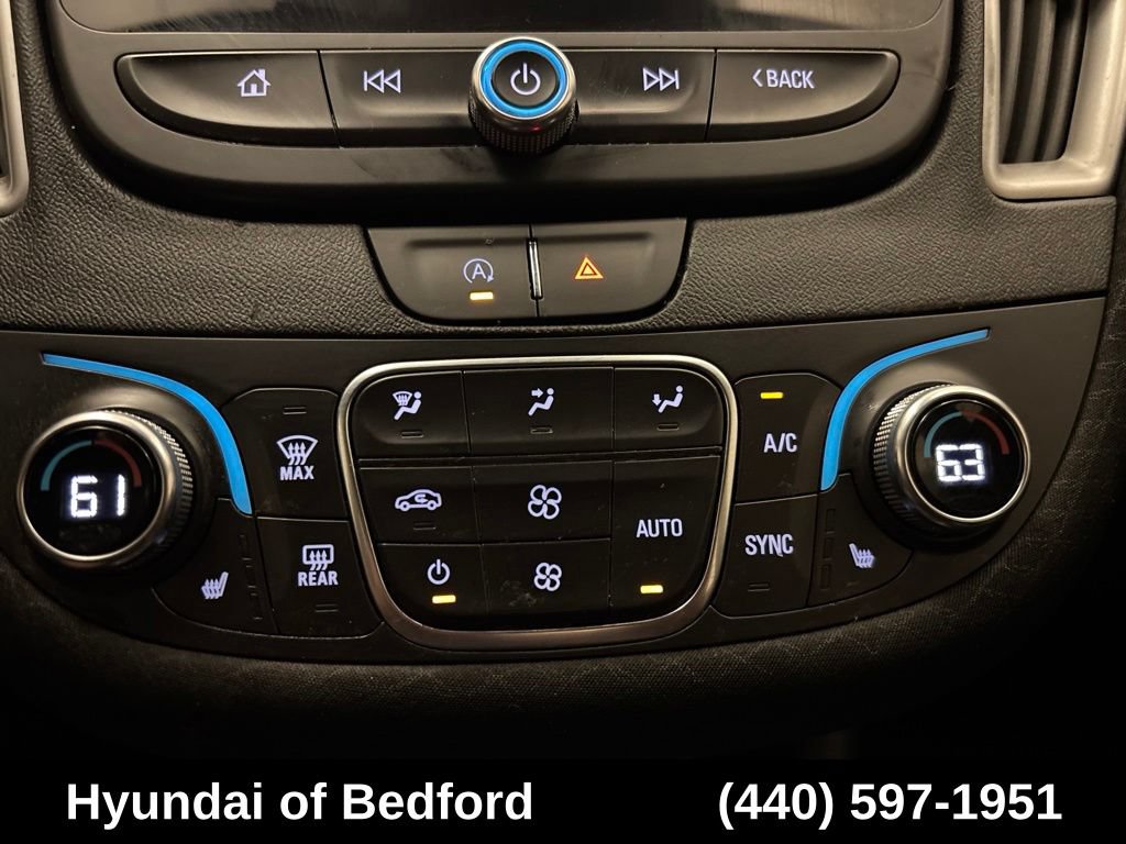 Used 2025 Chevrolet Malibu LT FWD image 19