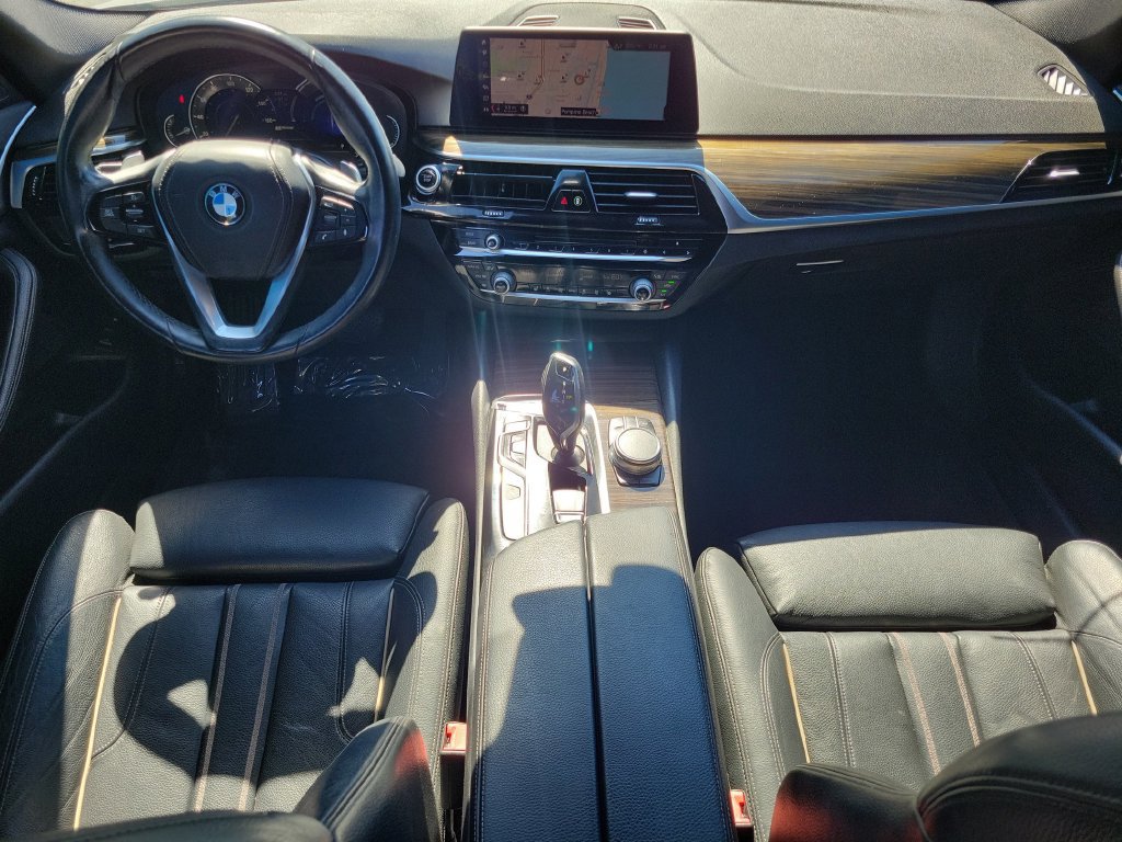 Used 2019 BMW 530e w/ Convenience Package RWD image 21