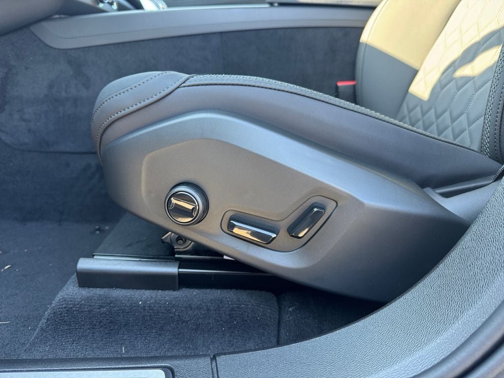 New 2026 Volvo XC60 B5 Plus w/ Protection Package Premier AWD/4WD image 27