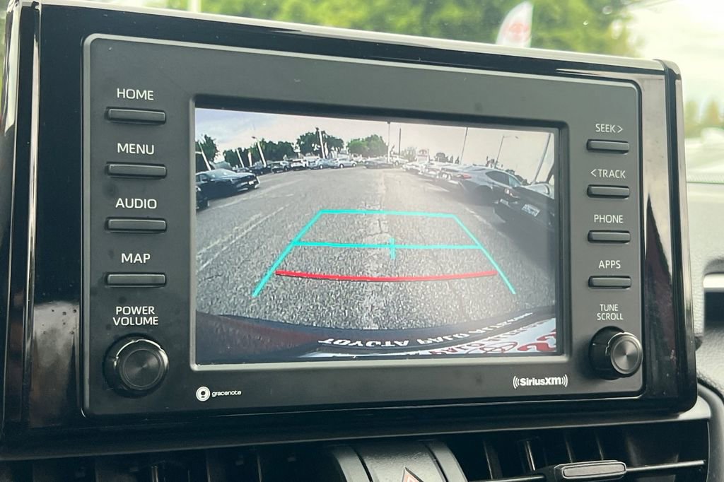 Certified 2021 Toyota RAV4 LE AWD/4WD image 18