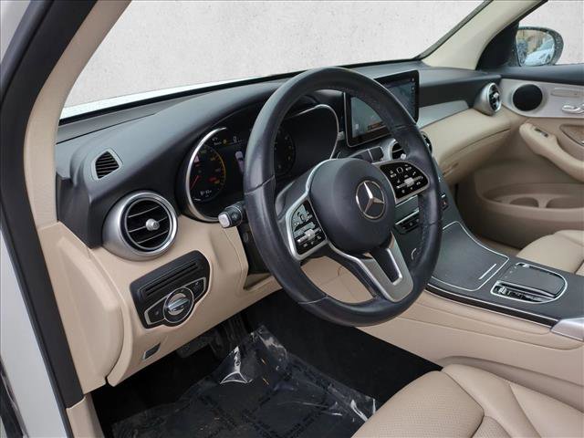 Used 2022 Mercedes-Benz GLC 300 4MATIC w/ Multimedia Package Lite image 10