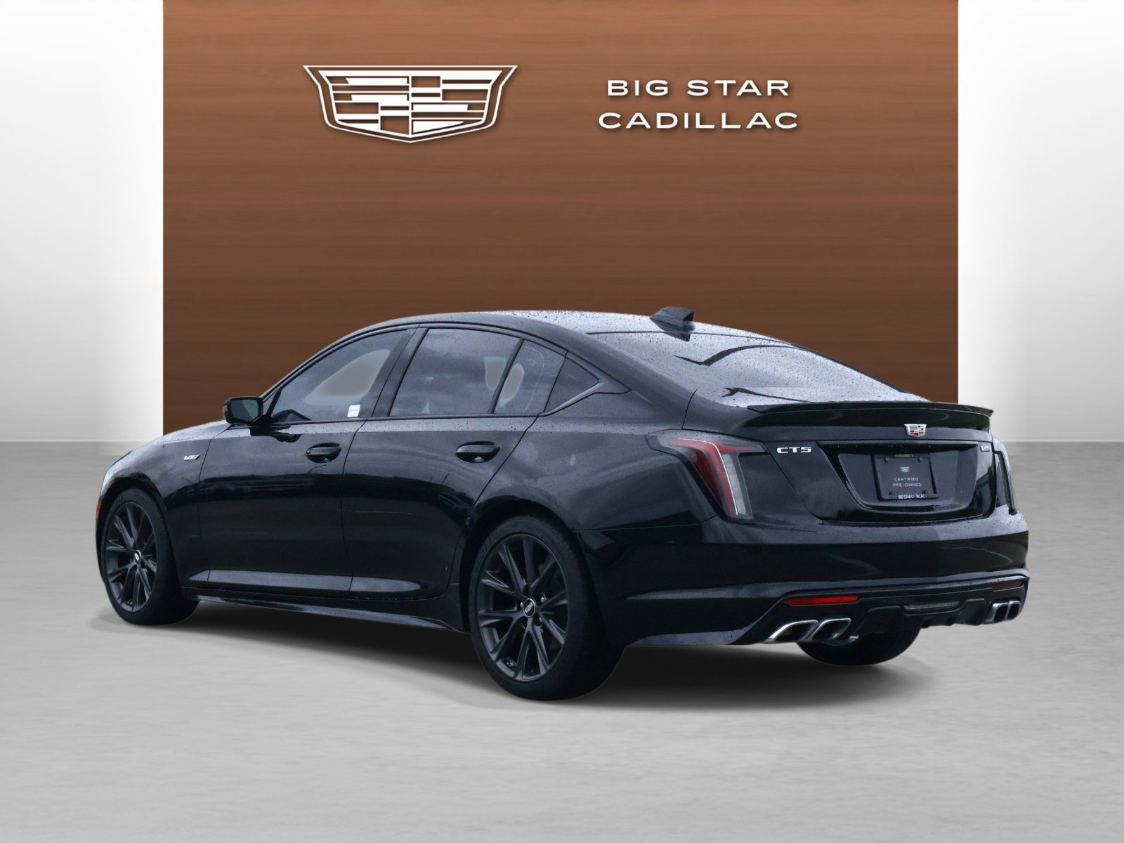 Used 2026 Cadillac CT5 V RWD image 3
