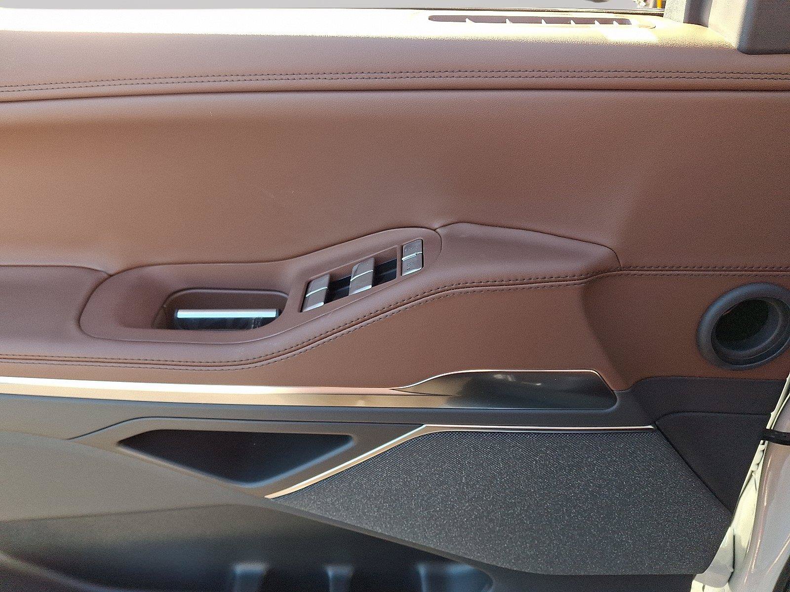 New 2026 Lincoln Navigator L Reserve AWD/4WD image 14