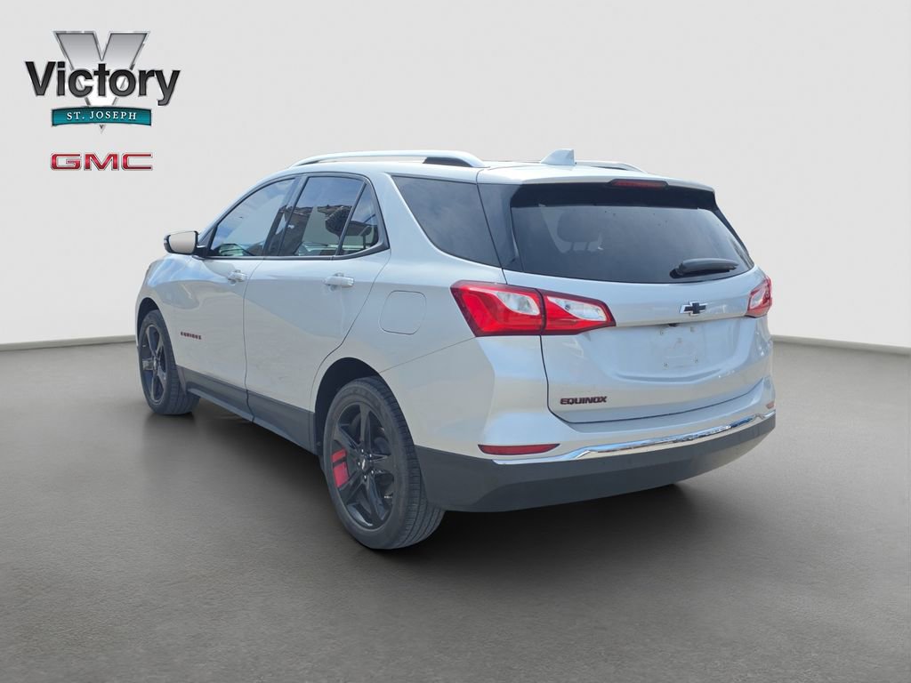 Used 2021 Chevrolet Equinox Premier w/ Redline Edition image 14
