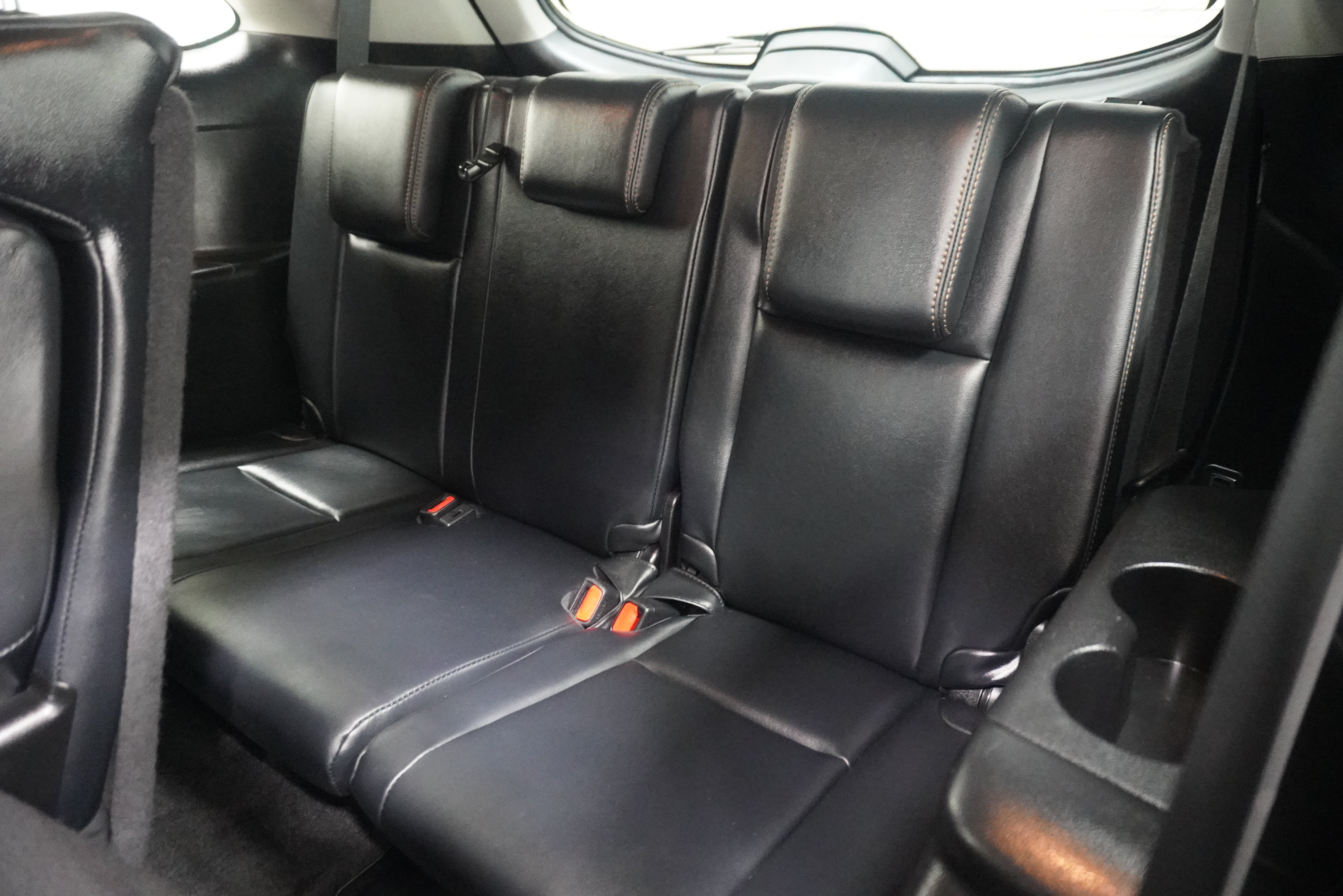 Used 2017 Toyota Highlander XLE FWD image 13